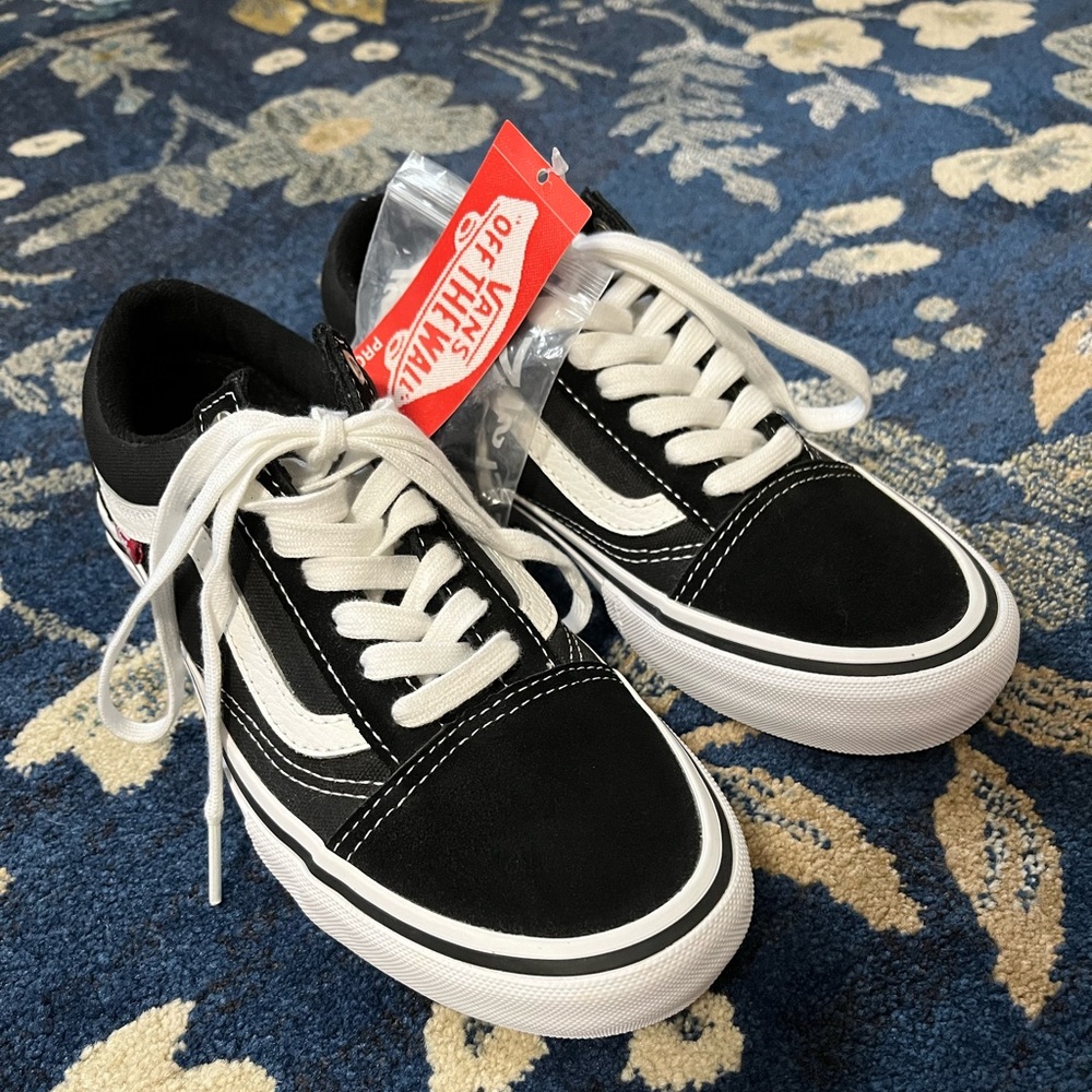 Vans Old Skool Pro Black/White W6.5
